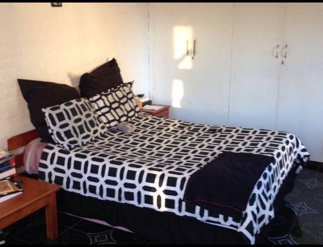 1 BEDROOM APARTMENT RENTED IN HUMEWOOD